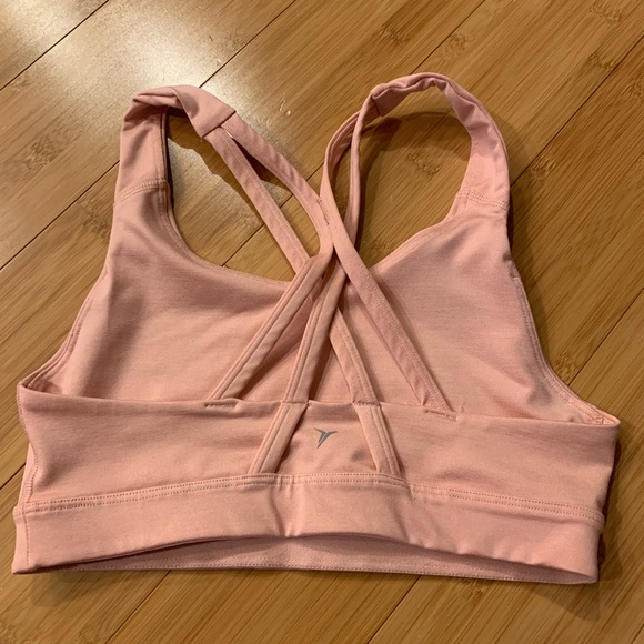 Old Navy Sports Bra - Light Pink - Picture 2 of 2